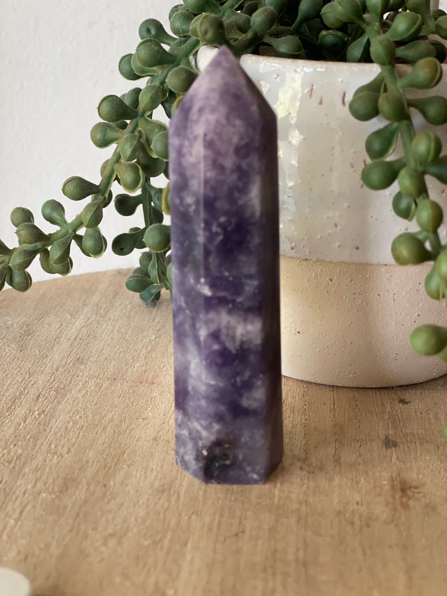 Lepidolite Generator 025