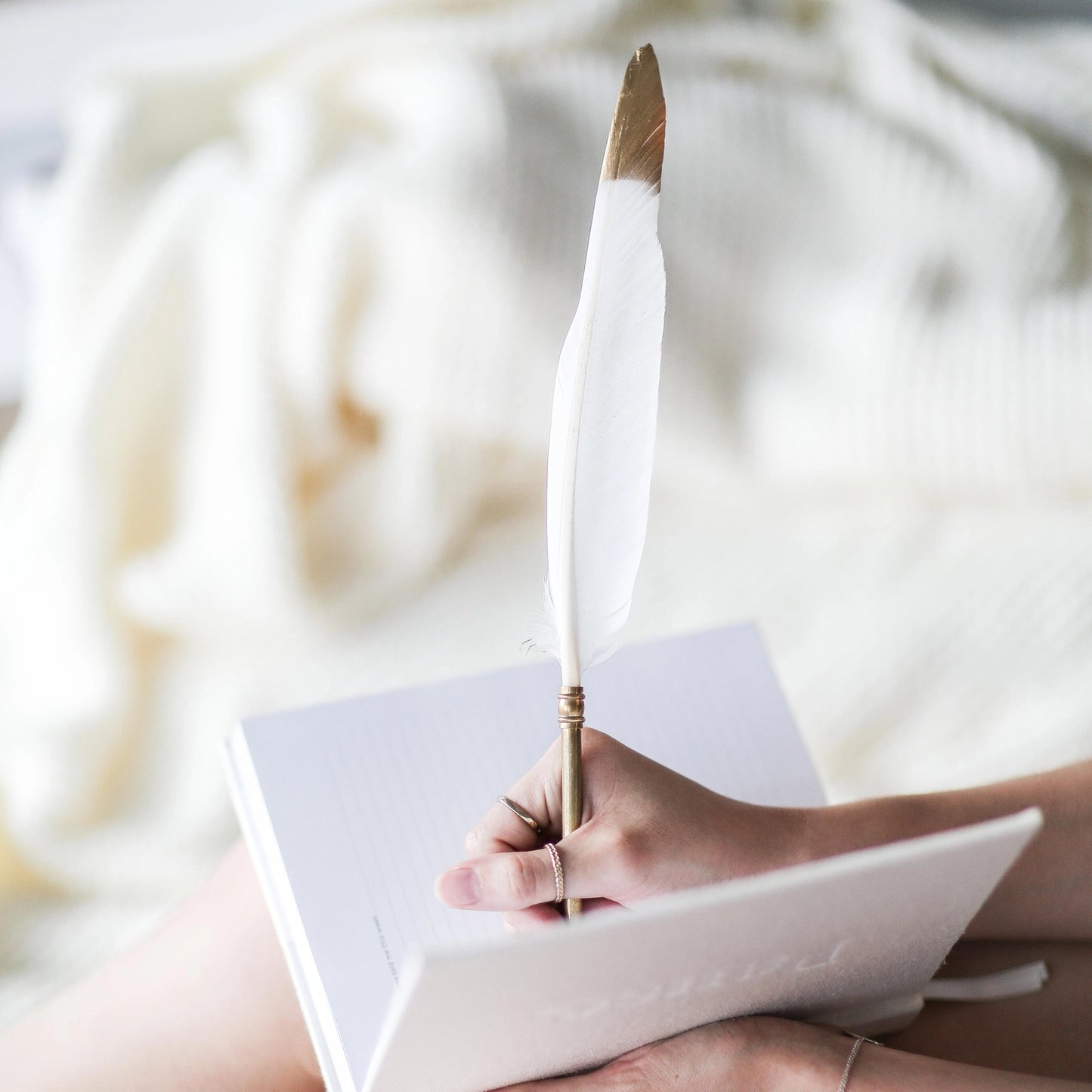 Coco FEATHER PEN - Luxe White & Gold