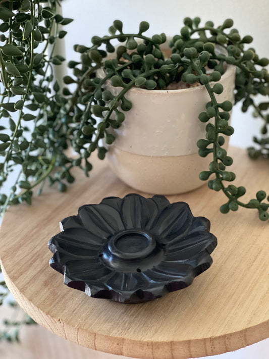 Black Stone Incense & Cone Holder - LOTUS 10cm